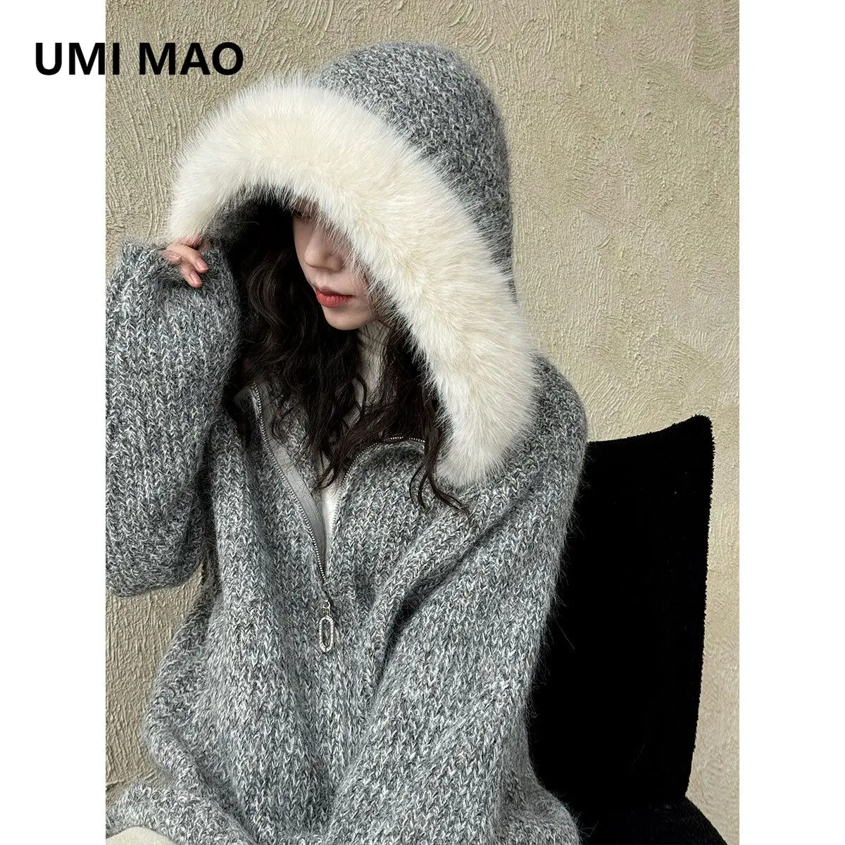 

UMI MAO Wool Lazy Style Detachable Fur Collar Knitted Jacket For Women Autumn Winter Soft Hooded Sweater Cardigan
