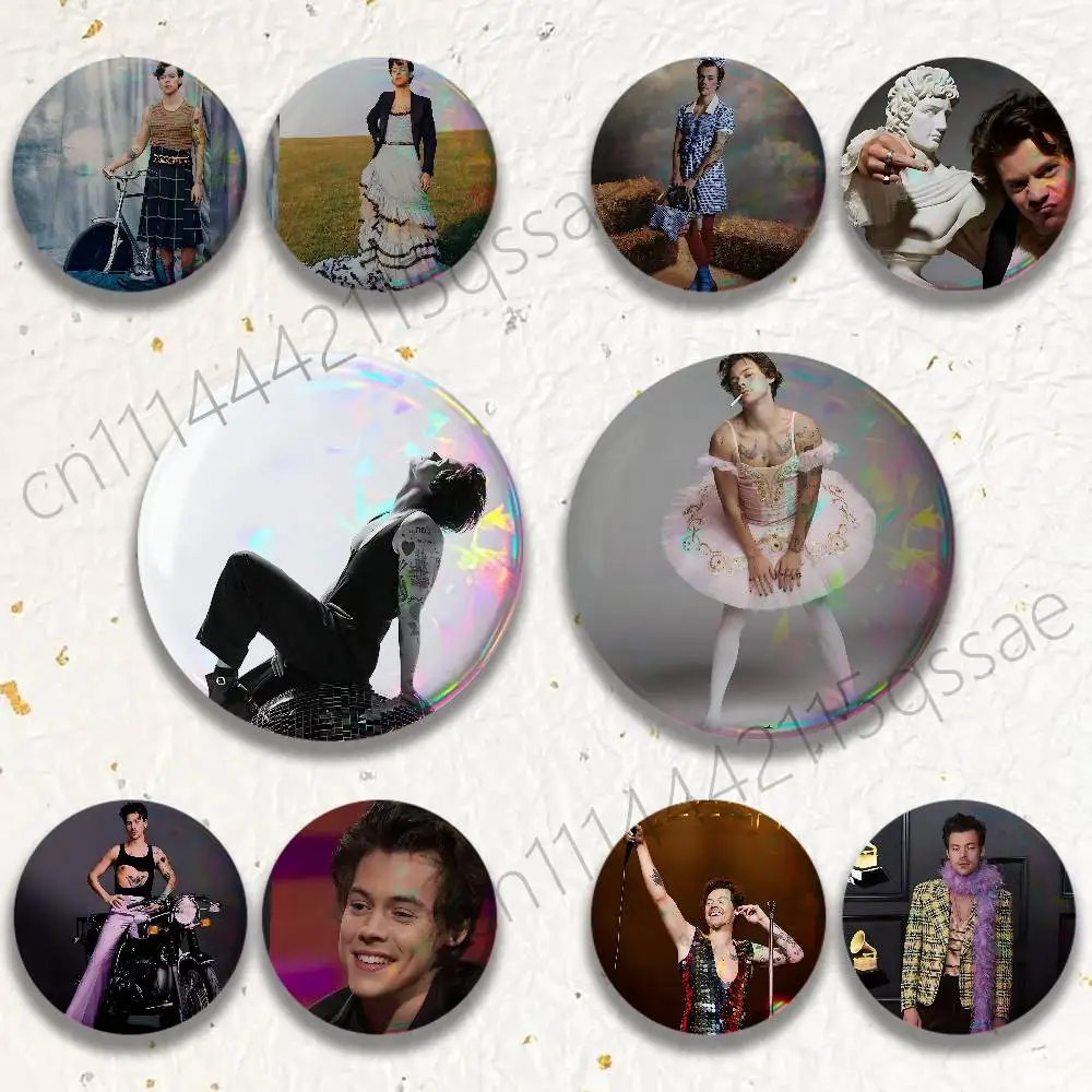 H-HaRRy Music Styles 25mm 75mm 44mm 58mm 32m Brooches Badges Pins for Accessories