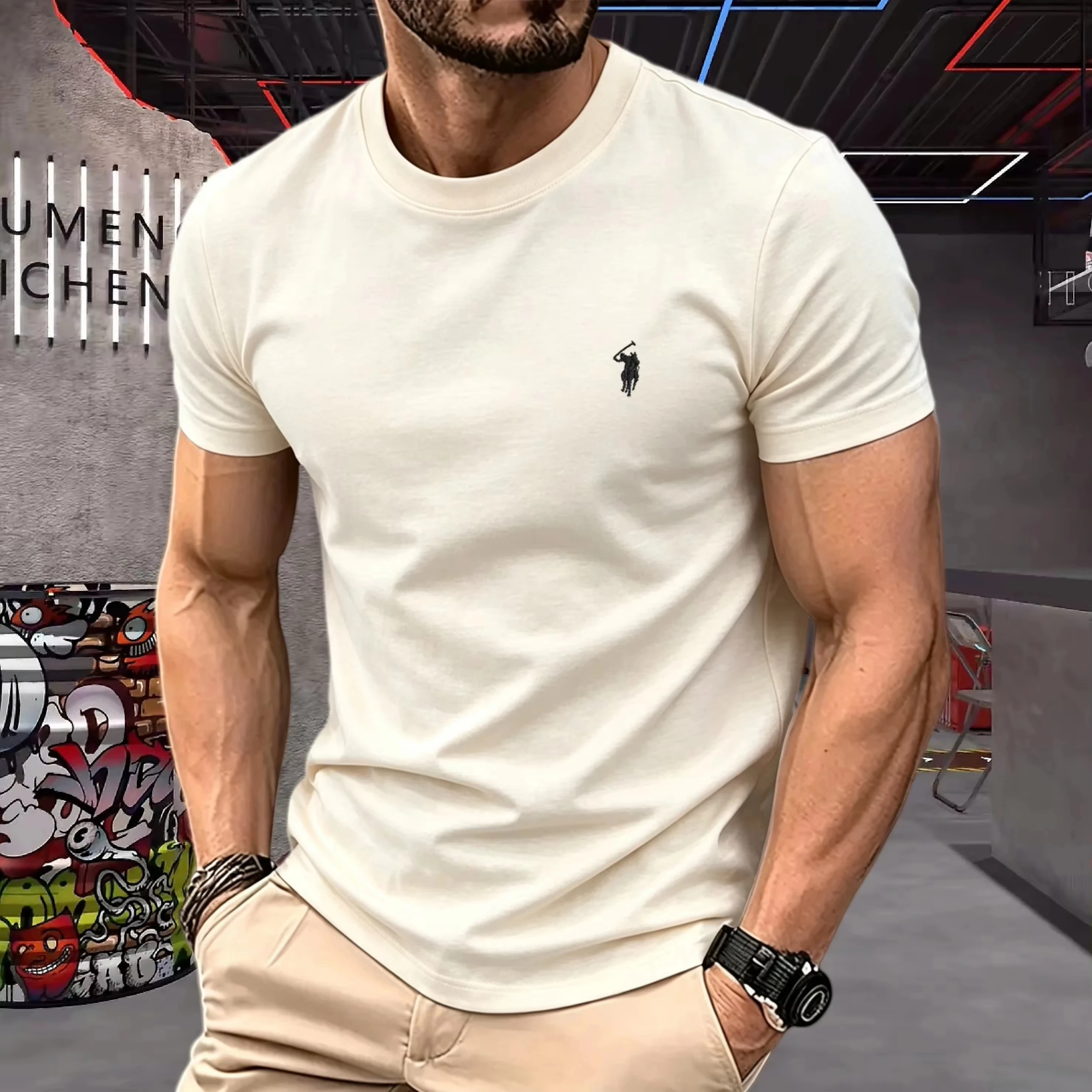 White Classic Logo Signature P - Streetwear Outdoor Brand recension och pris