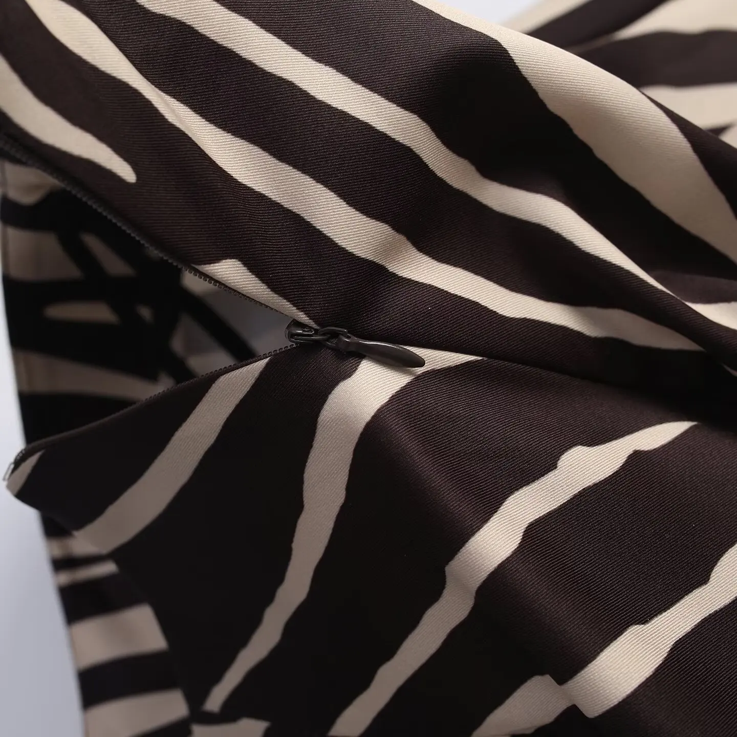 Nlzgmsj 2026 Herbstmode Damen Zebra-gestreifter Midi-Rock Lässiger Eleganter Büro-Rock in Wadenlänge für den Alltag – Detail 10