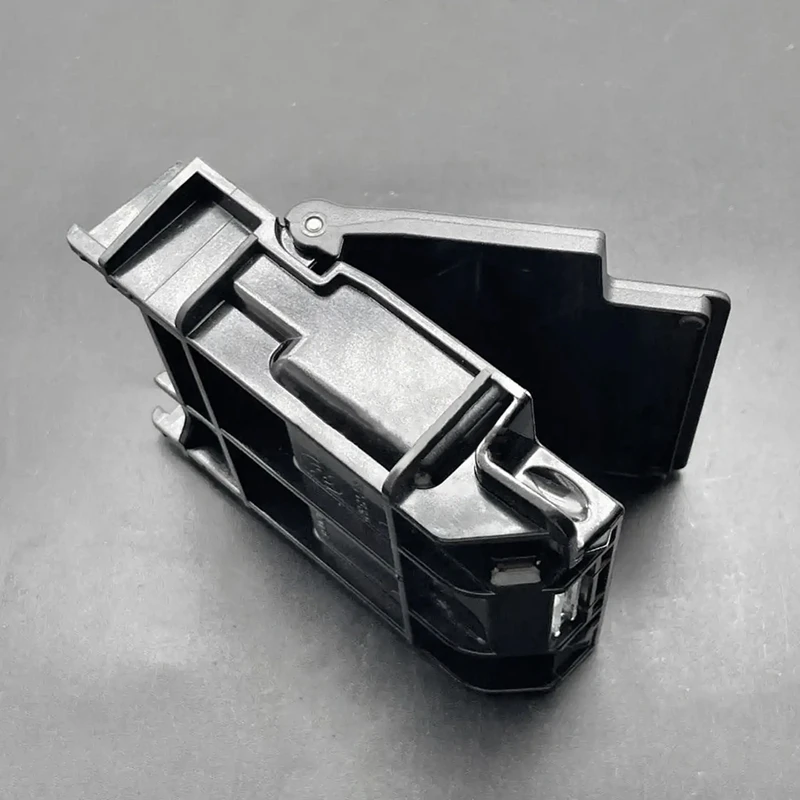 Center Armrest Ashtray For Mercedes-Benz C Series 205 GLC253 C180 C200 C300 GLC300 Gear Console Ashtray 2058100330