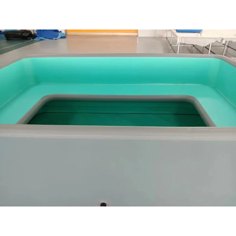 The inflatable hot tub, measuring 2m x 2m x 0.8m, is spacious enough to accommodate 4-6 people