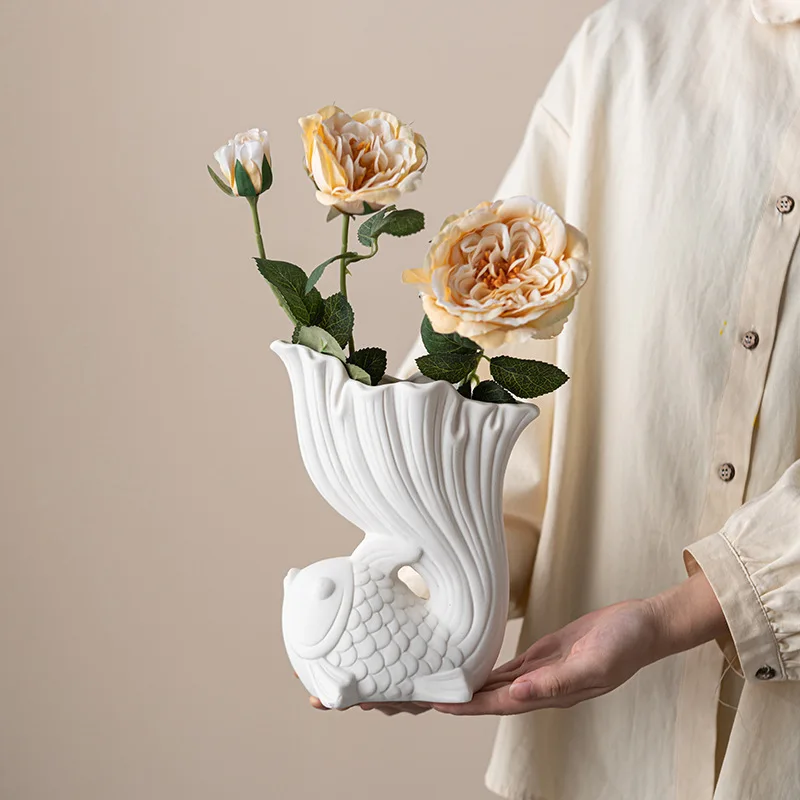 Nordic Ceramic Vase Koi Fish Design for Living Room Flower Arrangement Dried Flower Creative Desktop Decor