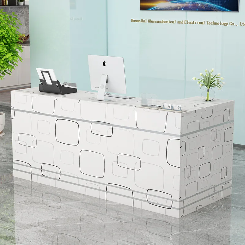 

Касса, магазин, небольшая стойка регистрации, стойка регистрации, простой современный магазин, супермаркет, магазин чая с фруктовым молоком, бар