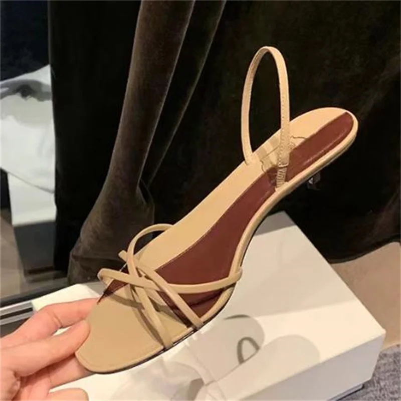 Sewing Lines Shoes for Ladies Round Toe Low Heels Mixed Colors Chassure Femme Back Strap Female Sandals PU Leather Zapatos Mujer