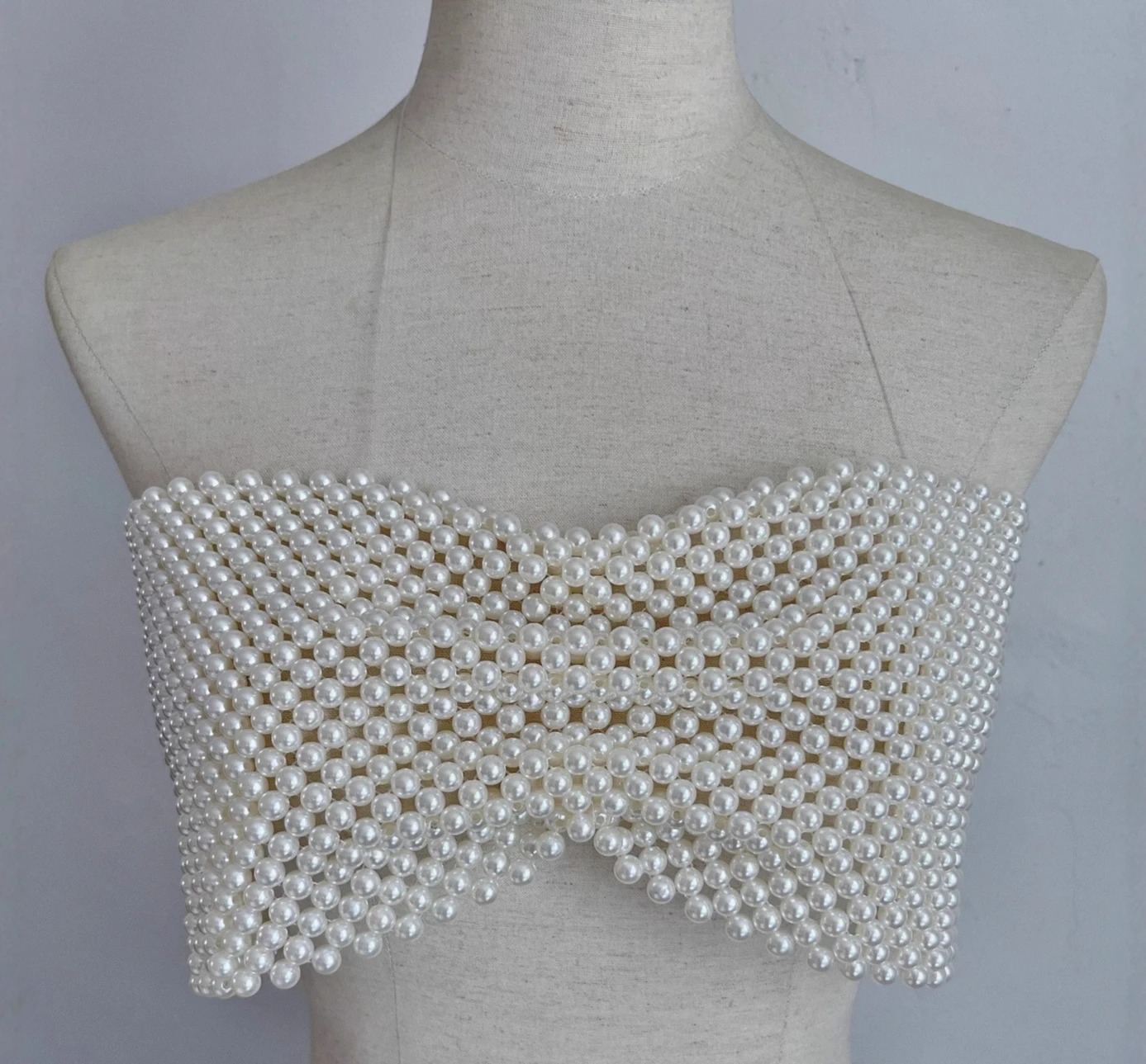 

2025 Luxury Design Woven Plastic Pearls Bra Chain Camis Tube Top Sexy Night Clubwear Beading Pearls Bikini Crop Tops Body Chain