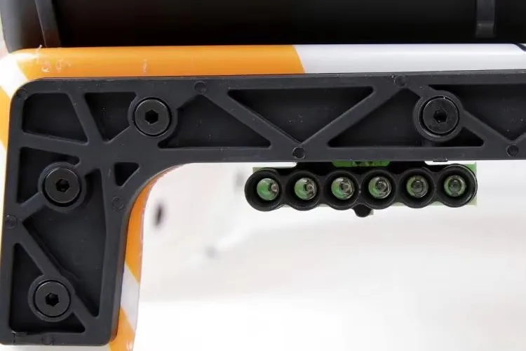 Suporte de lâmpada de metal completo com usinagem de precisão CNC, conjunto de luz traseira com controle remoto para ROVAN ROFUN KM HPI BAJA 5T 5SC