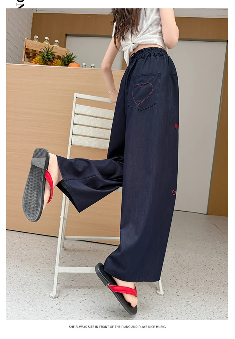 2026 Neue Sommer-Jeans für Mädchen mit Herz-Stickerei, Denim-Hosen für junge Teenager-Mädchen, trendige coole Kinder-Mädchen-Hosen mit weitem Bein – Detail 8