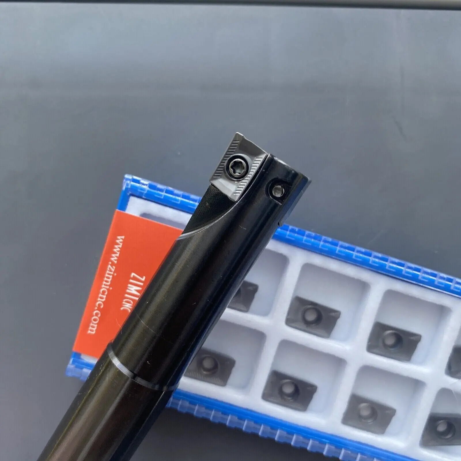 90ยฐ APKT1003 C15.6-16-150L End Mill Holders with 10pcs Milling Insert APKT1003PDR