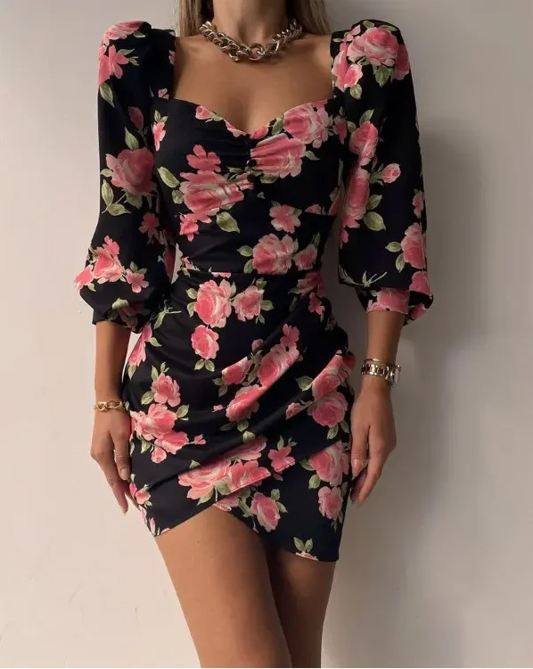 

Sweet Fashion Dresses Summer 2022 Women Floral Print Lantern Sleeve Sweetheart Neck Bodycon Mini Dress