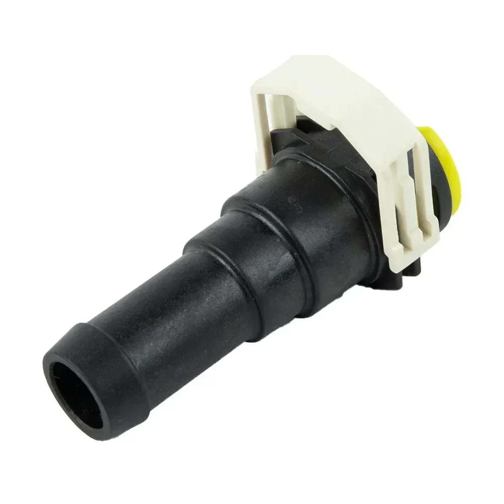 1Pc Auto Koelwaterslang Connector # D651-61-240 Voor Mazda 3 2004-2012 Voor Mazda 5 2007-2010 Cr Cw Verwarming Luchtpijp Interface