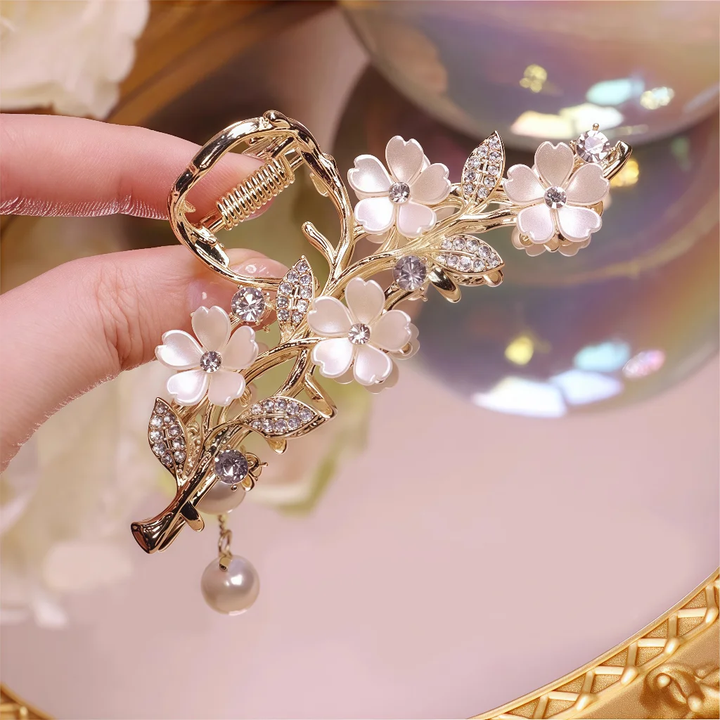 Luxe Zwarte Metalen Bloem Haarklauw Clips Paardenstaart Grijp Haarspeldjes Voor Vrouw Haarspelden Meisje Haaraccessoires Hoofdtooi