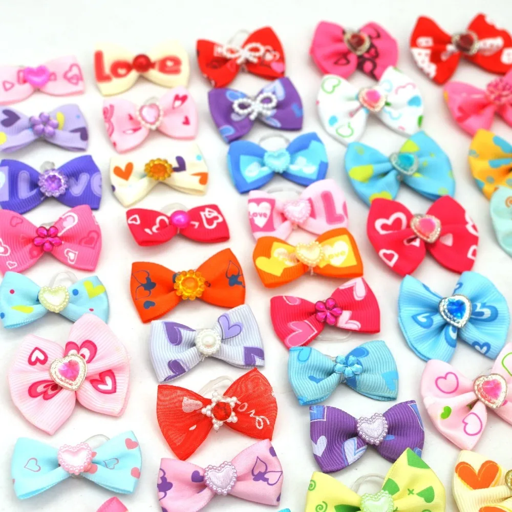 10PCS New Valentine's Day Dog Bow Knots Cute Heart Pattern Dogs Rubber Bands Handmade Puppy Bows for Maltese Teddy