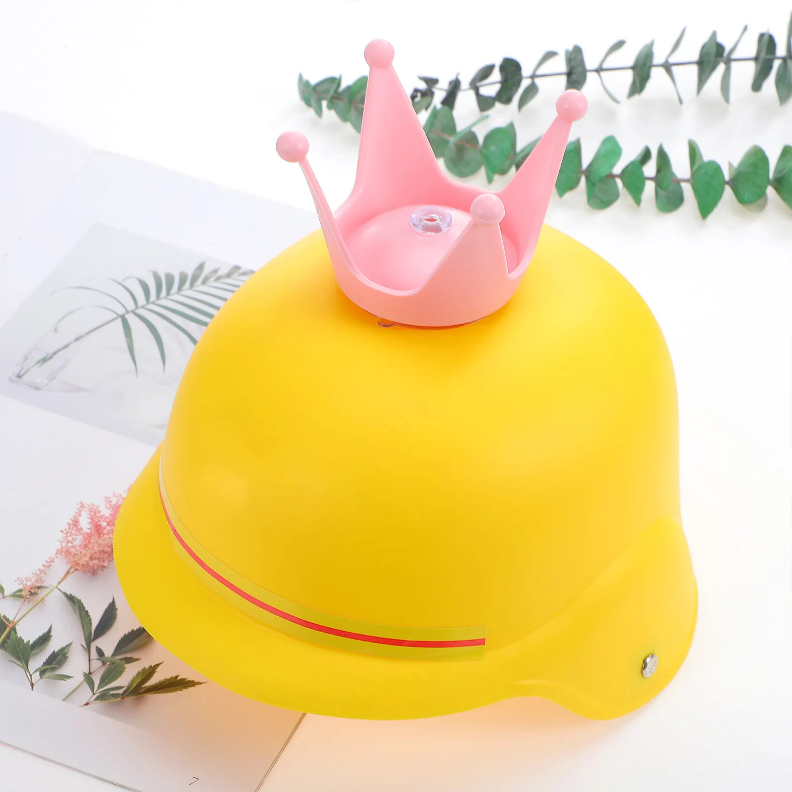 

1 шт. Декоративная накладка на мотоцикл с присоской, из высококачественного силикона, с сильной адгезией, яркого цвета, креативный дизайн