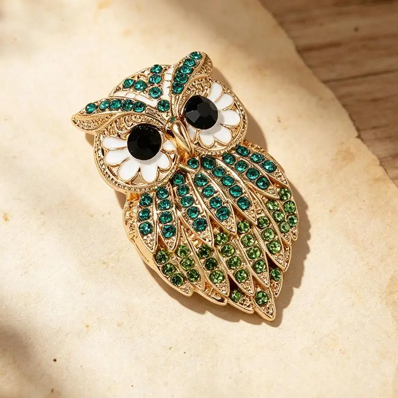 Einzigartige Eulen-Brosche im Retro-Stil, süßer Schmuck, Geburtstags- oder Partygeschenk für Männer und Frauen. – Detail 4