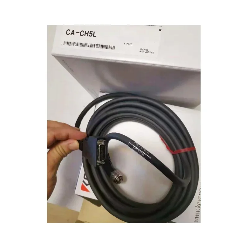 

Keyence New Original in stock CA-CH5L L-shaped Connector Cable 5-m for High Speed