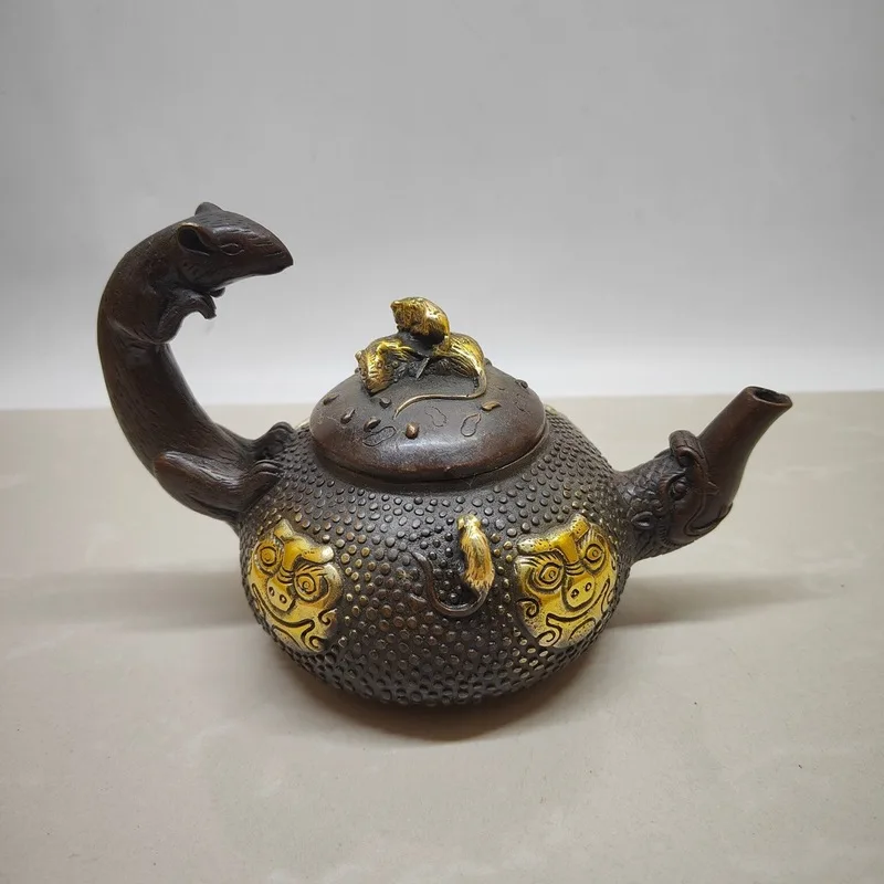 Antique Ornament - Brass Mouse Handheld Kettle Home Decoration
