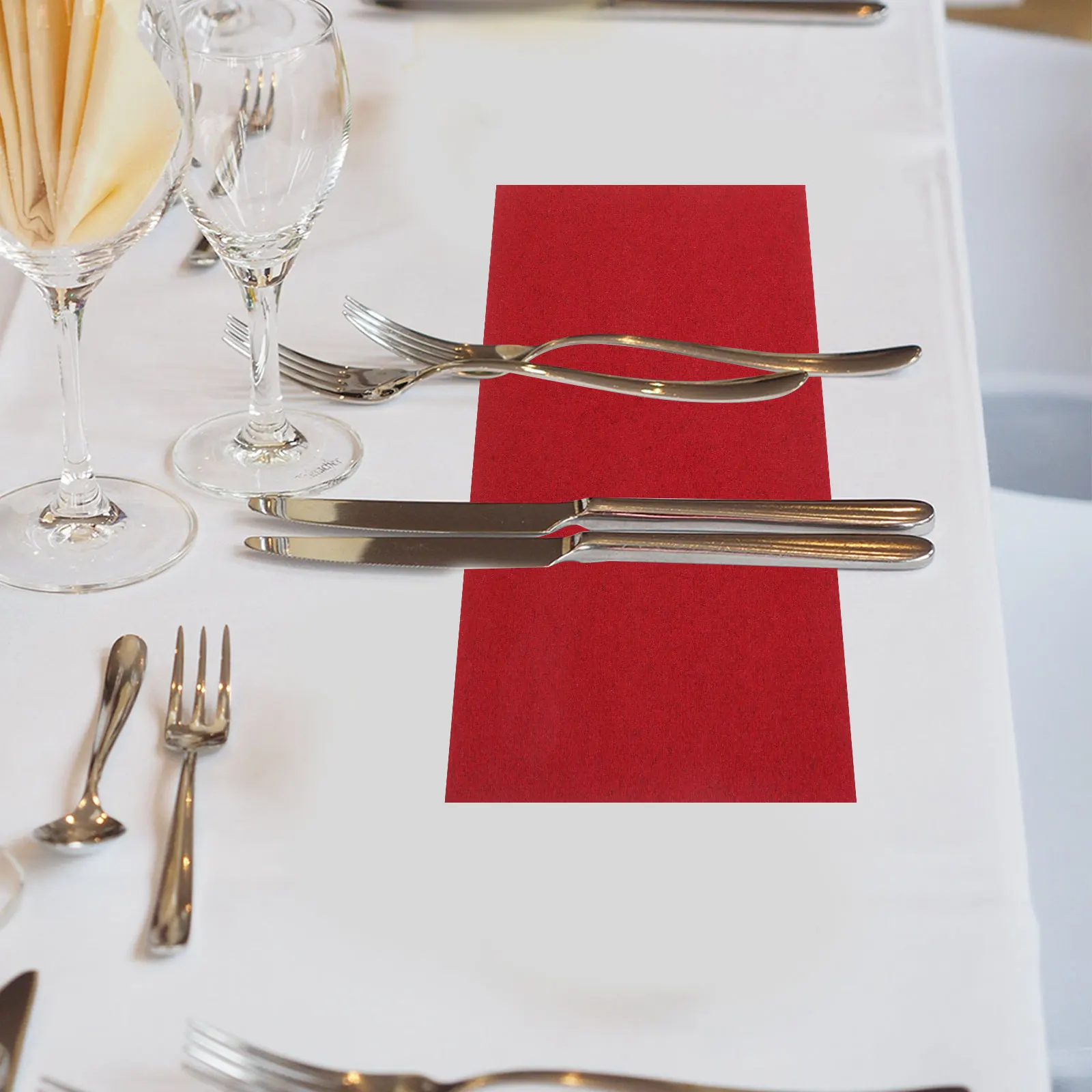 

Dust Free Napkins 20x20cm Colored Paper Dinner Size Bulk Cocktail Drink Halloween Party Disposable Wine Bar Red Napkins Soft