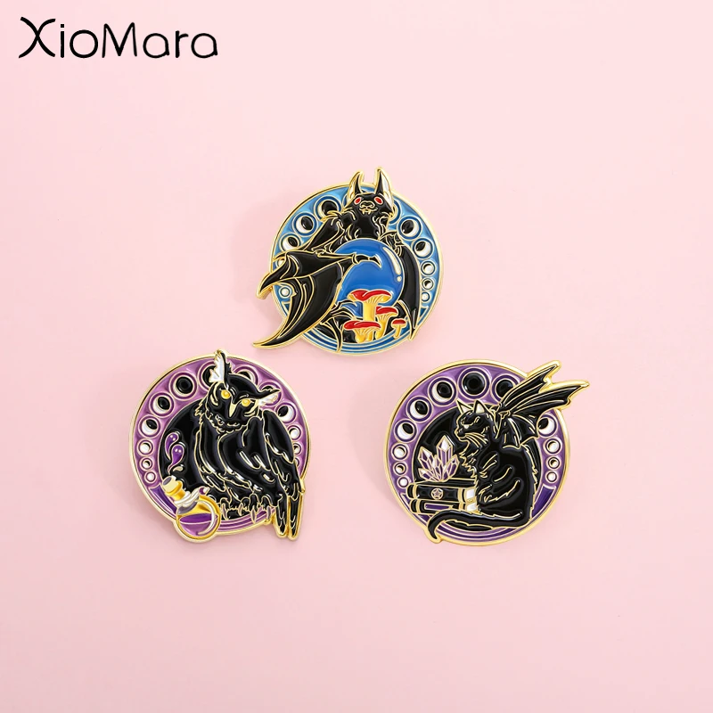Geheimnisvolle Hexerei Tier Emaille Pin Gothic Stil Dark Magic Tier Brosche Revers Rucksack Abzeichen Schmuck Geschenk