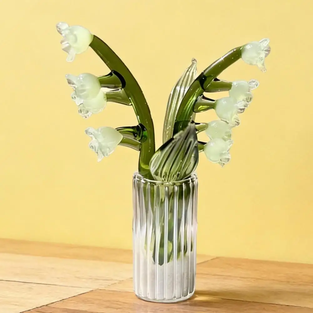 Handmade Glass Flower Mini Glass Lily Flower Figurine Handmade Faux Crystal Small Flower Bouquet Collectible Ornaments