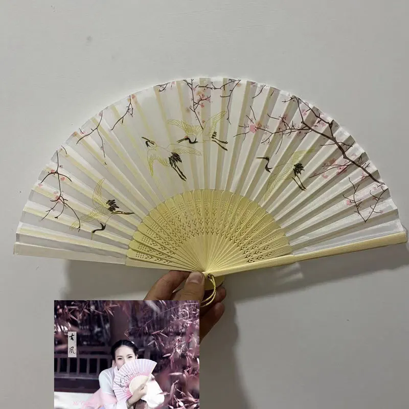 Vintage Oriental Floral Folding Fan With Soft Tassel Portable Hand Fan For Summer Cooling Photography Wedding Favors Decor - view 4