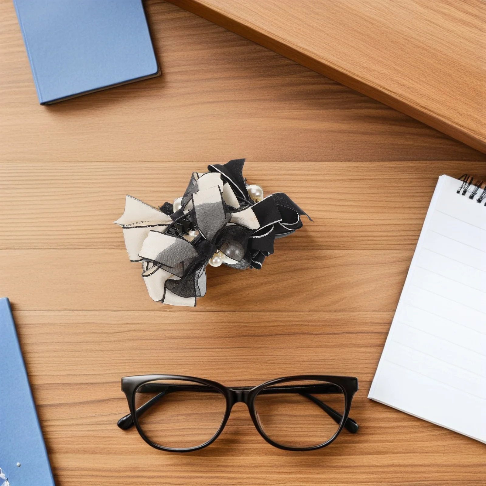 

4 шт., женские винтажные аксессуары с бантом, стильные заколки с бантом для густых тонких волос, легкие банты для волос, заколки с когтями для булочки