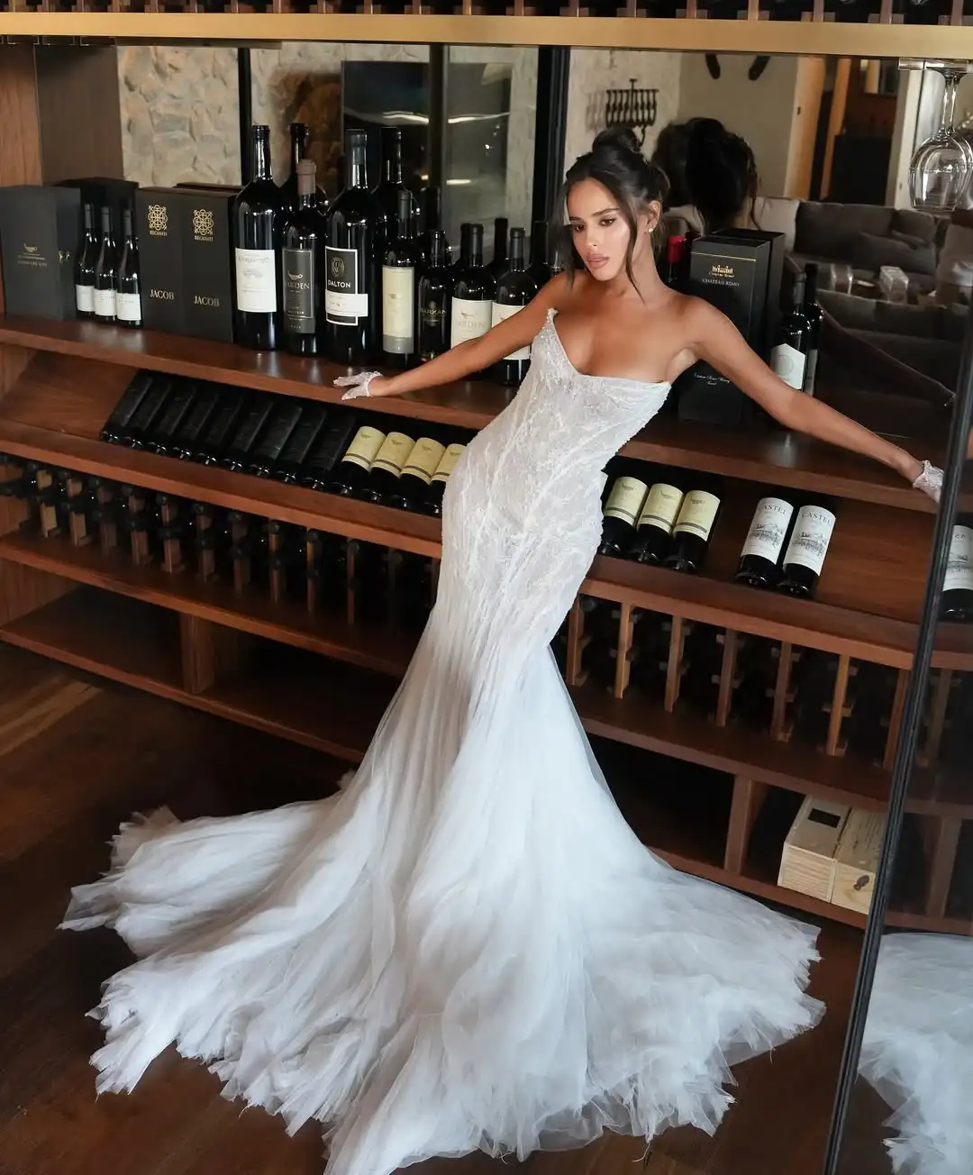 

New Design Mermaid Wedding DressTiered Tulle Embroidery Slim-Line Ball Gown Strapless Sleeveless Bridal Robe De Mariee