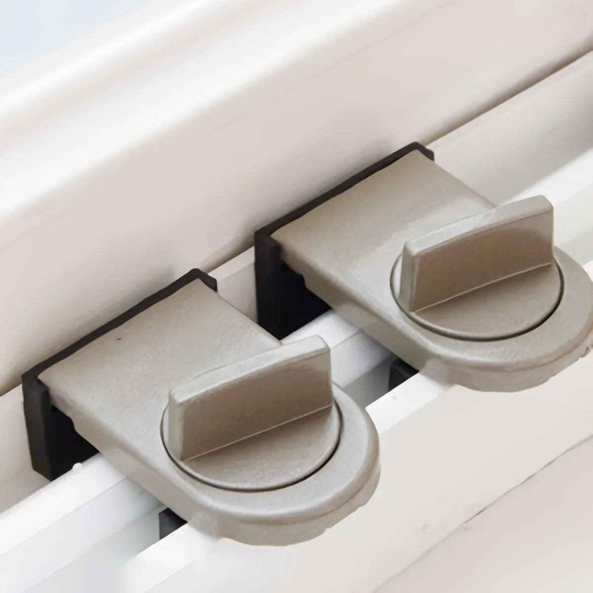 No-Drill Sliding Door Lock, Child Safety Lock for Sliding Windows, High-Rise Anti-Fall Limiter, Anti-Theft Safety Latch