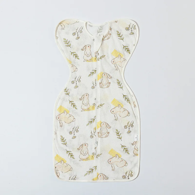 

Japan-Korea Newborn Anti-Startle Sleep Sack - Mesh Cotton, Surrender-Style Swaddle, Summer Baby Wrap