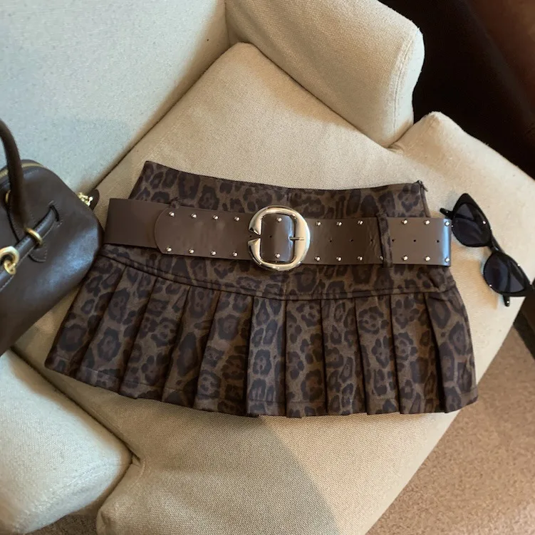 Leopard Print Coffee Colored Spicy Girl Casual Pleated Skirt for Women Autumn 2025 New Style Pure Desire Half Body Skirt