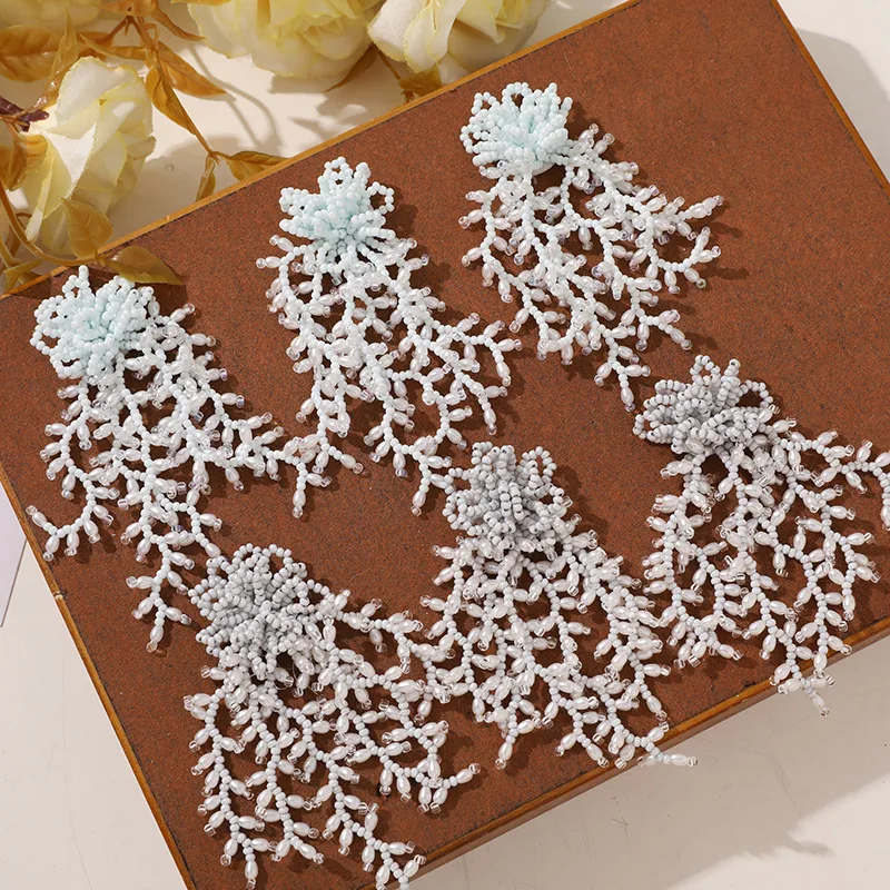 Shoe Charms 1 Piece Colorful Resin Beaded Tassel Flower Cluster DIY Decor for Jelly Clog Sandals Princess Crystal Garden Korean