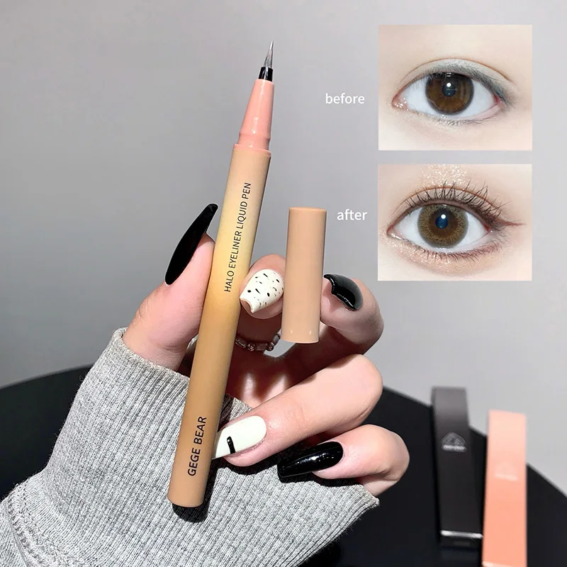 Gege Bear リキッド アイライナーは、一度に形状を完璧に整えることができます。 初心者でも大きな目を描くことができます。このアイライナーは必須で、目を大きく見せるのが簡単です。