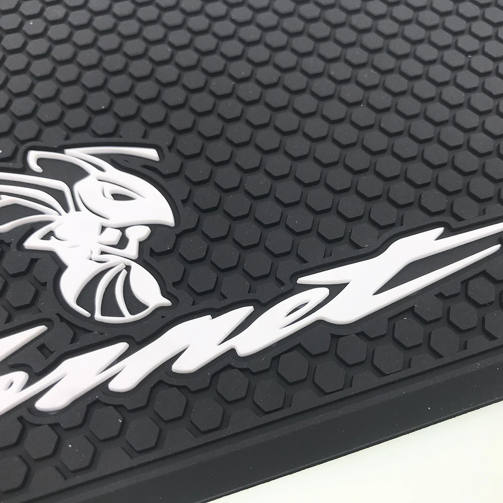 لهوندا CB750 CB 750 الدبور 2023 2024 2025 دراجة نارية عدم الانزلاق الجانب خزان الوقود ملصقات وسادة مقاومة للماء المطاط ملصق