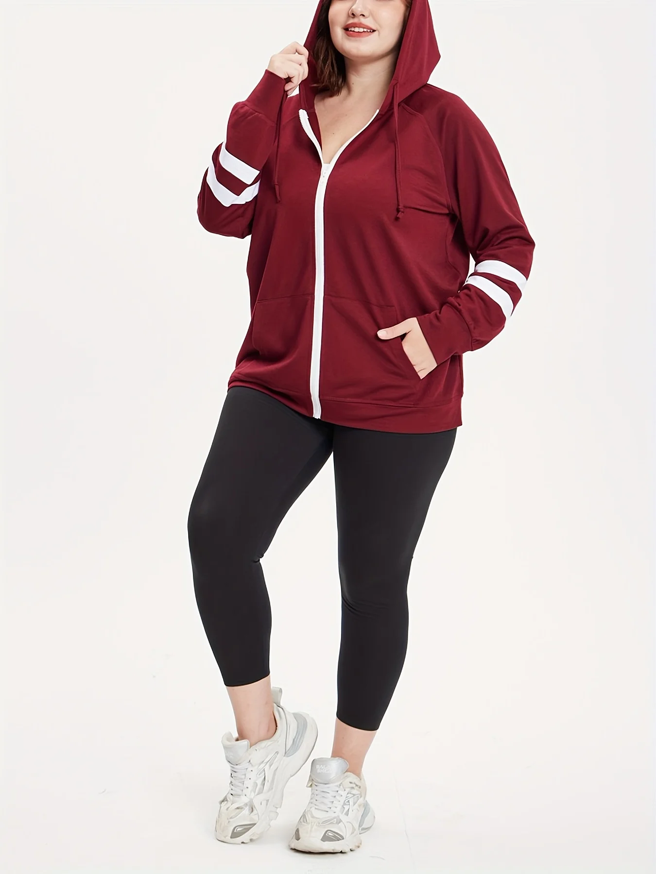 2024 Nowe europejskie i amerykańskie spodnie do codziennej pracy w dużych rozmiarach Delikatny styl Slim Yoga Capri dla kobiet