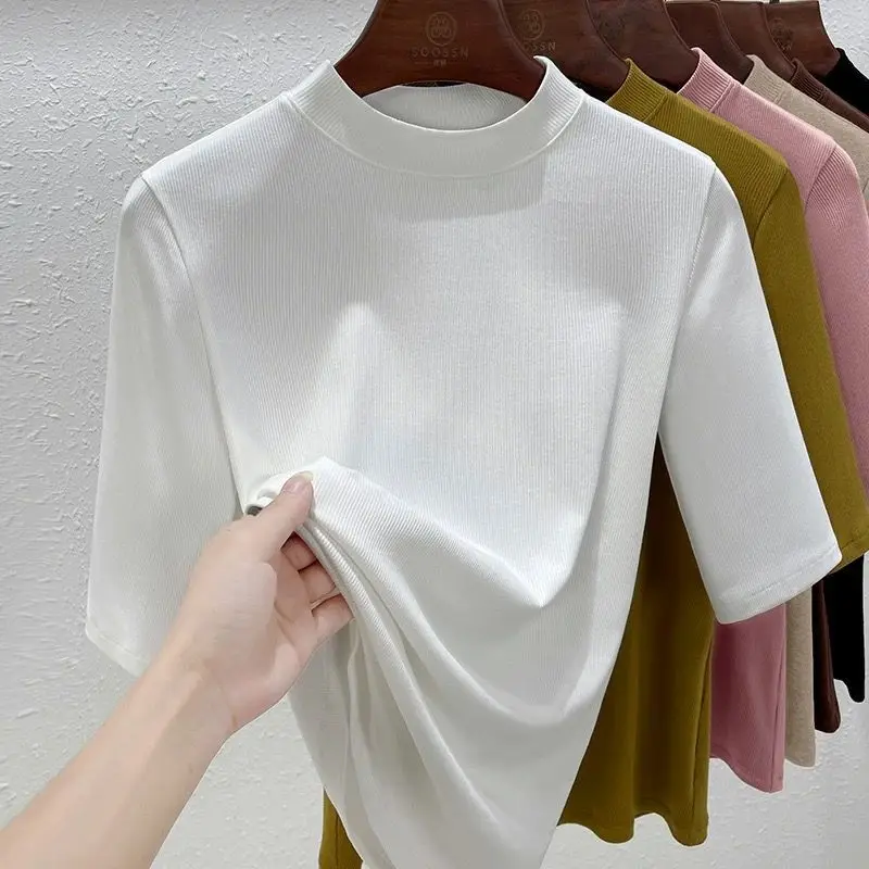 قميص نسائي صغير برقبة دائرية قميص صيفي جديد بأكمام متوسطة تي شيرت علوي