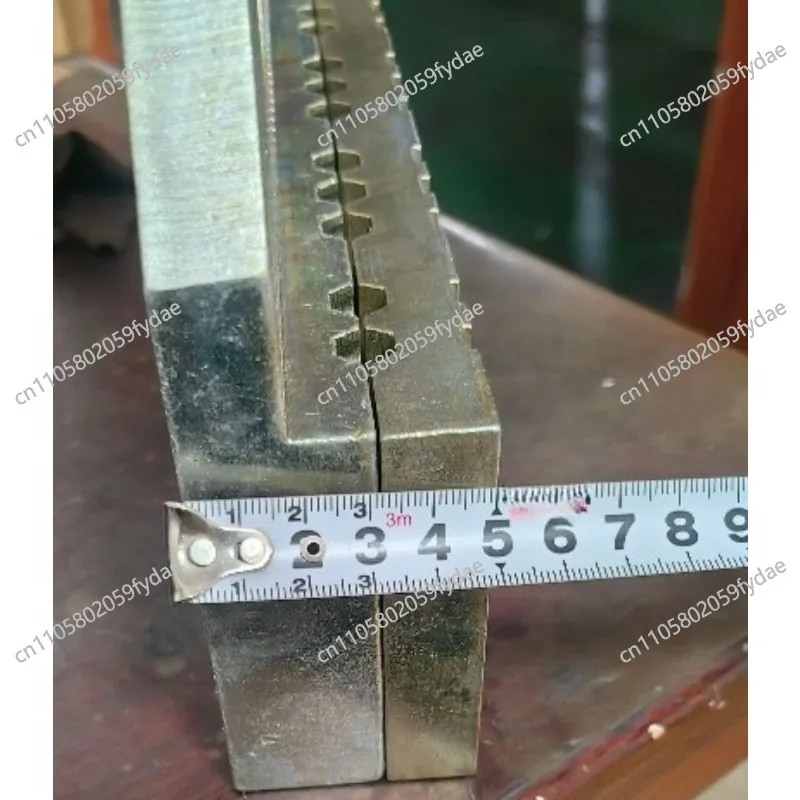 

Зажим для стального троса лифта / Зажим для лифтового троса / Зажим для подъемного троса / Зажимная пластина