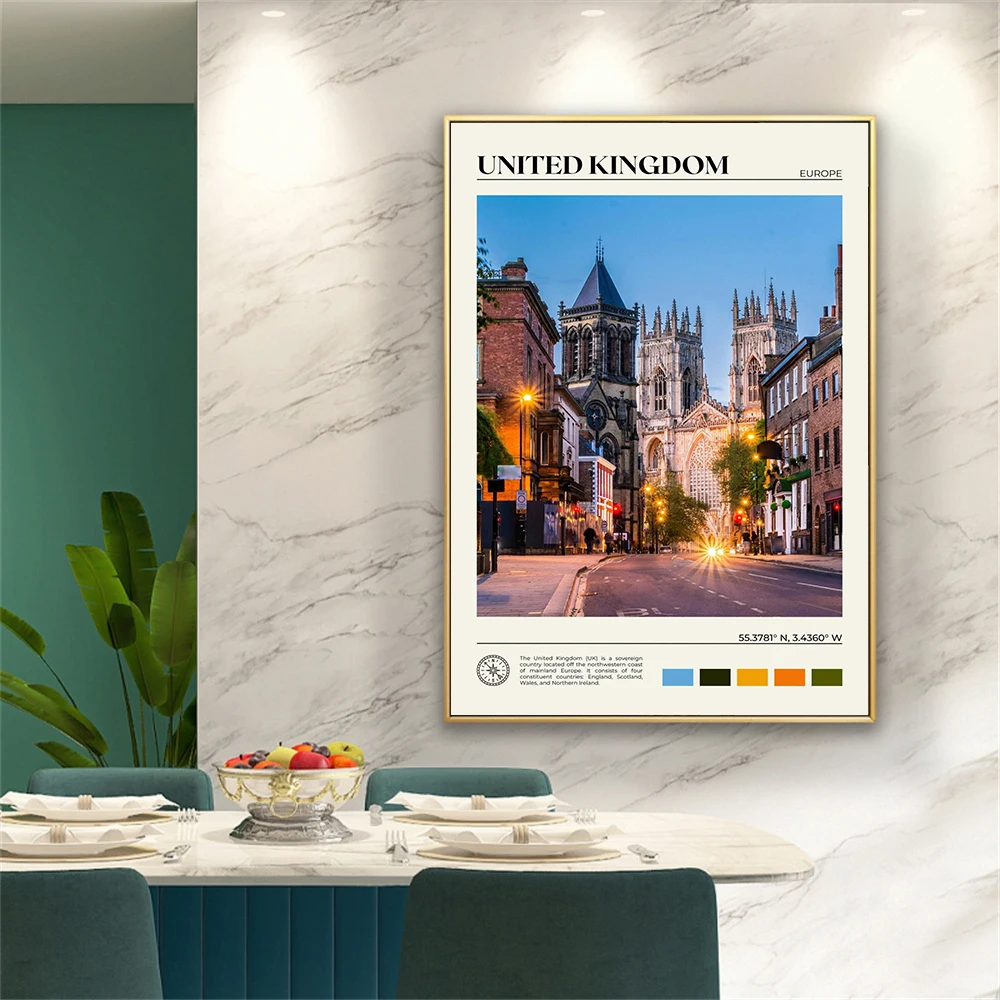 

Street scene night view photo prints, British wall art posters, British wall decorations, home décor, suitable for living rooms.