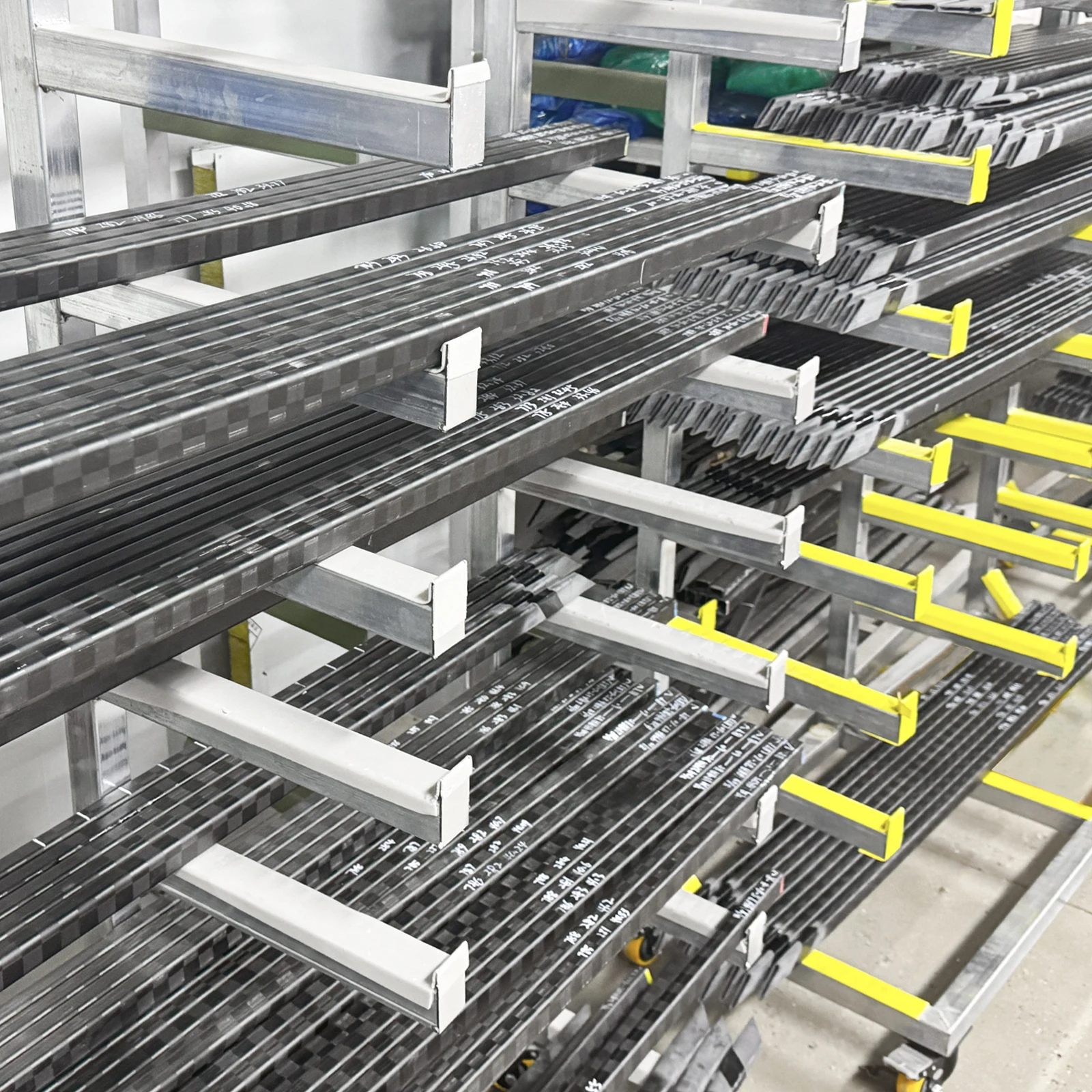 340 جرام-450 جرام هوكي الجليد وعصا الهوكي الميداني 100% ألياف الكربون عصا هوكي الجليد لأفضل النوادي