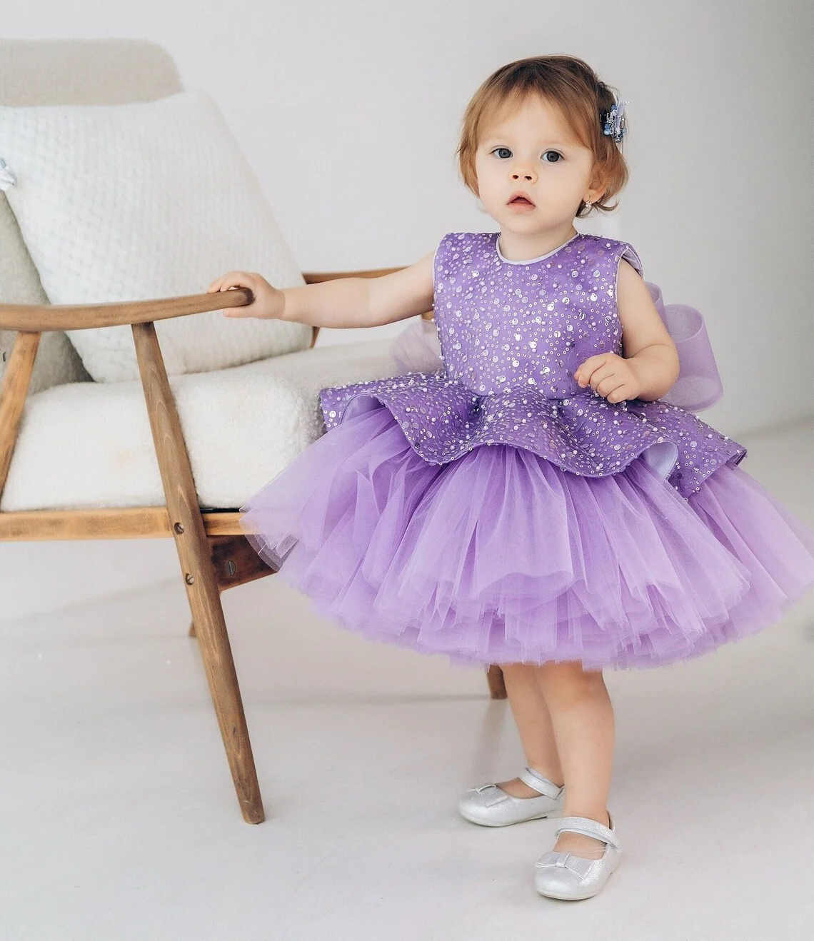 

Puffy Cute Flower Girl Dresses For Wedding Pink/Purple Bow Sleeveless Shining Ball Gown Baby Birthday Party Knee Length Dress