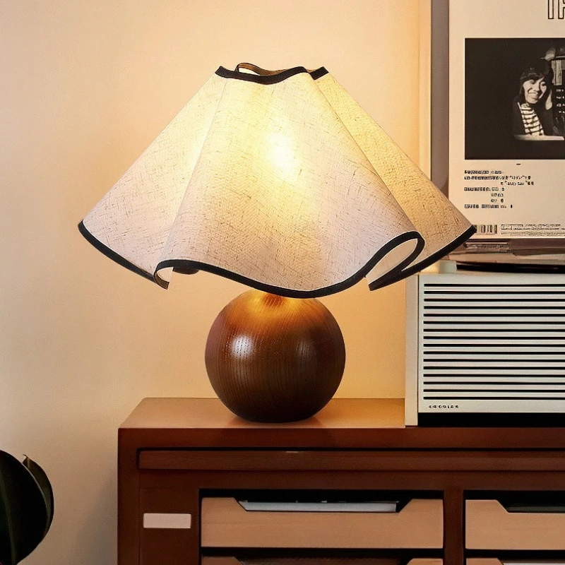اليابانية الرجعية خشبية المجال قاعدة مصابيح طاولة LED الأبيض البتلة النسيج عاكس الضوء غرفة المعيشة غرفة نوم مطعم مكتب عمل أضواء #5