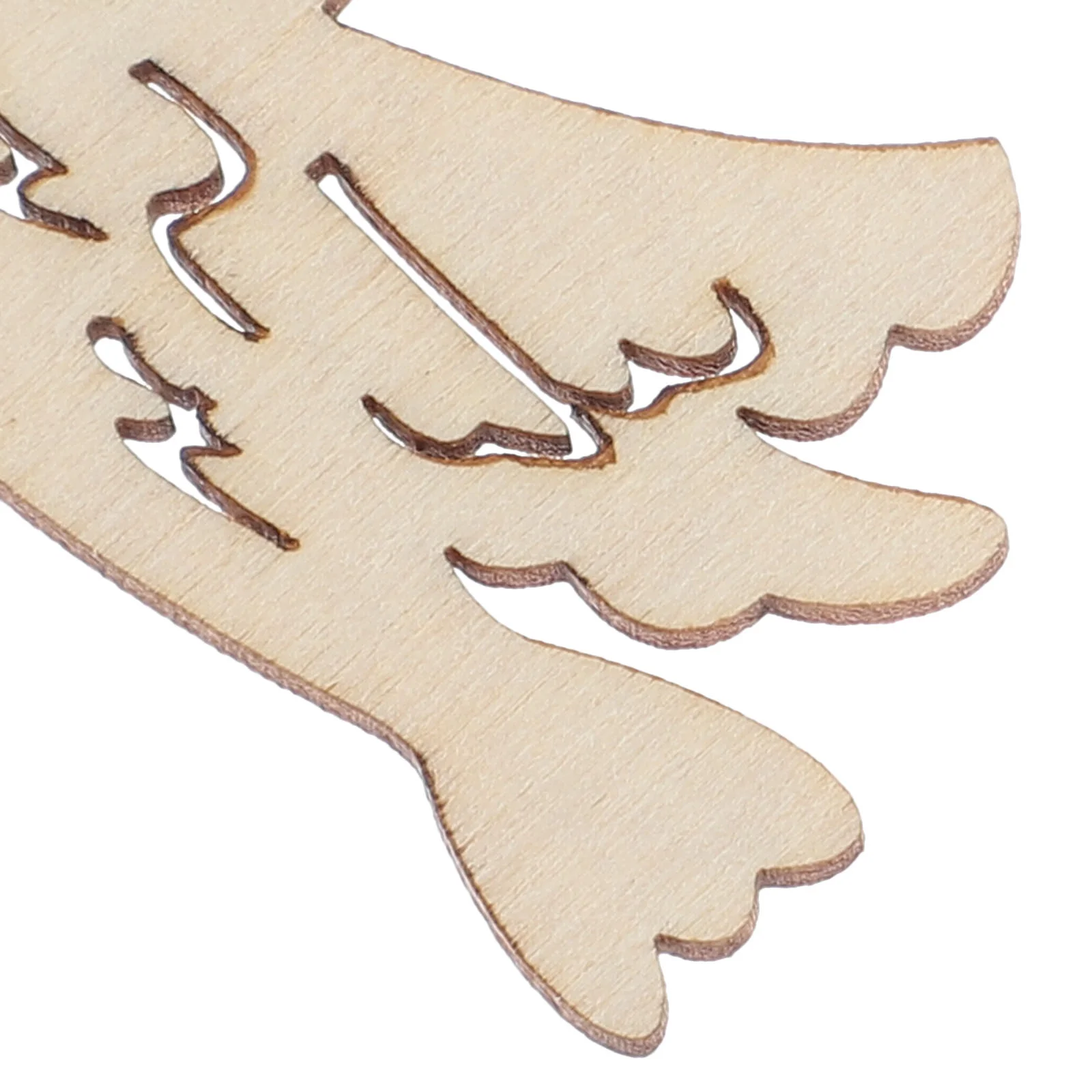 50 Pcs Unfinished Blank Bird Tags Wooden Pendant Chip Shape Slice Embellishment