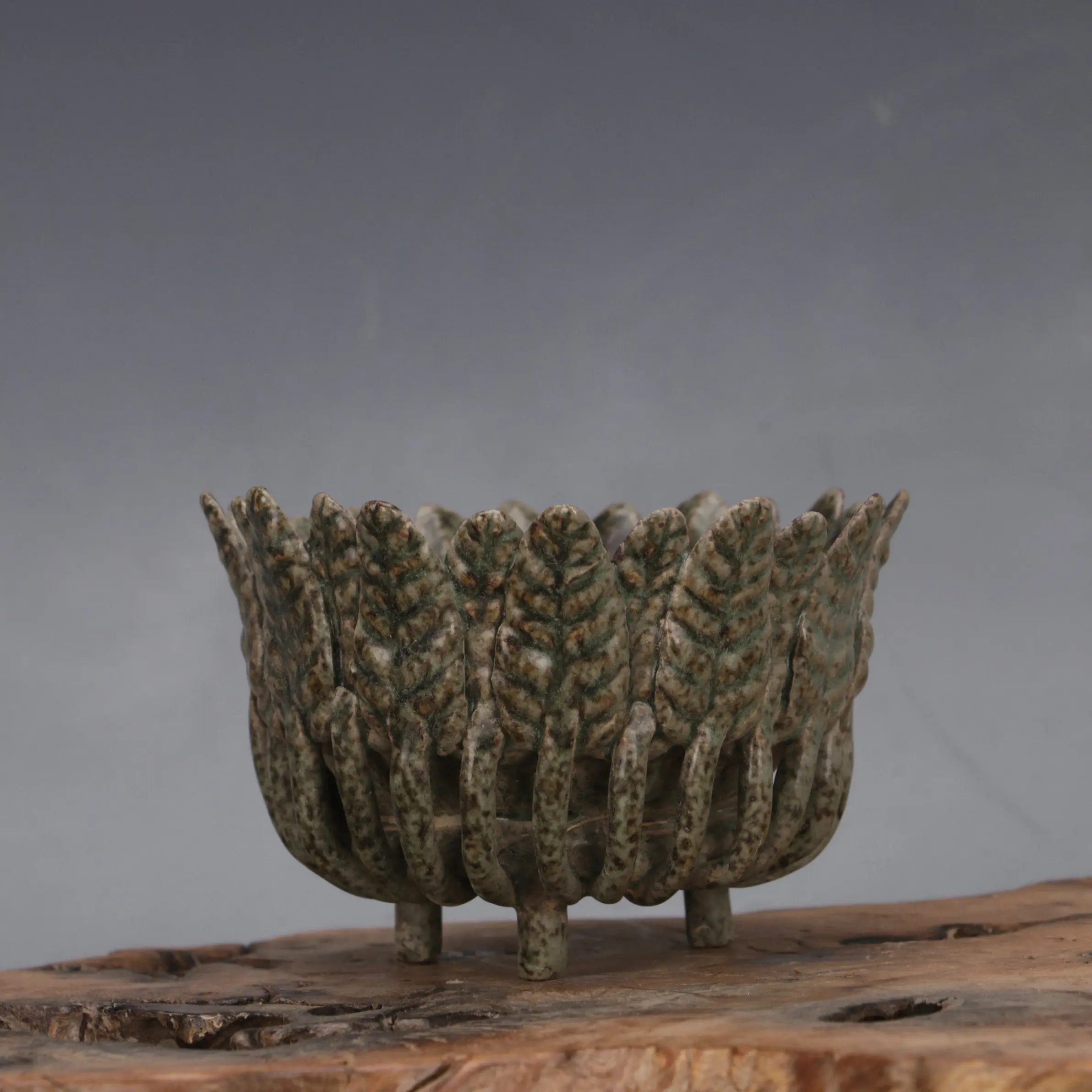 Chinese Antique Northern Song Style Bazhou Kiln Hand Pinched Leaf Pattern Incense Burner Oil Lamp Decor