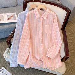 Plus-size feminino outono casual comute solto confortável chiffon camisa rosa azul listrado botão bolso de manga comprida topo grande