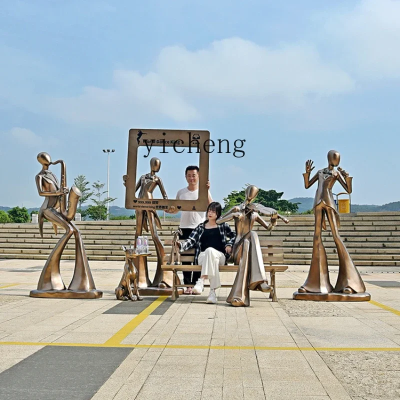 abstract music figure sculpture ornament commercial street square clock in photo beauty Chen decoration
