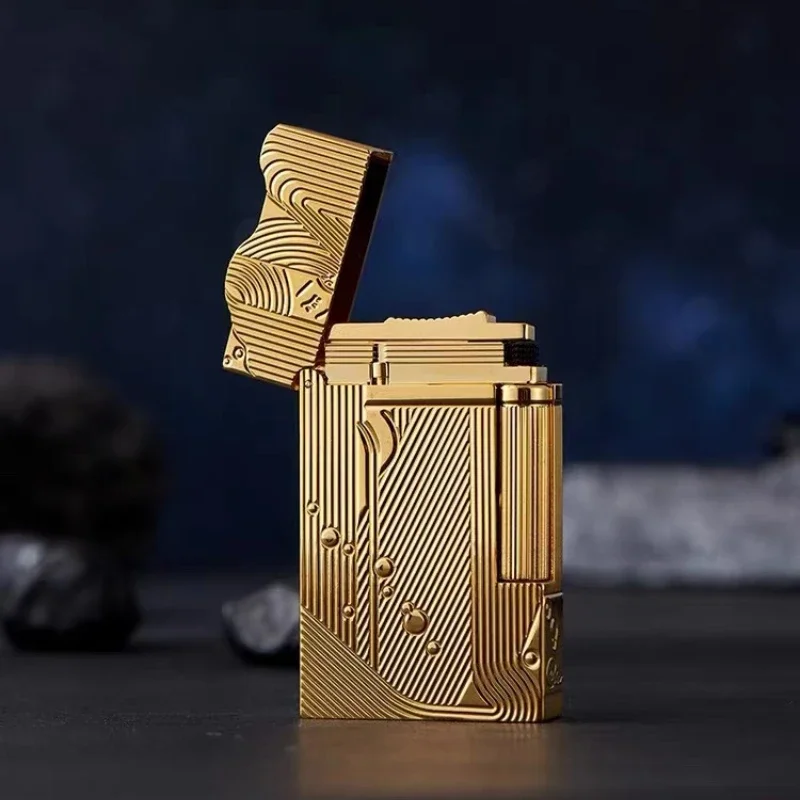 2026 Classic Loud Brass Lighter Golden Sleeping Mermaid Pattern Retro Kerosiene Lighter Exquisite Men's Gift