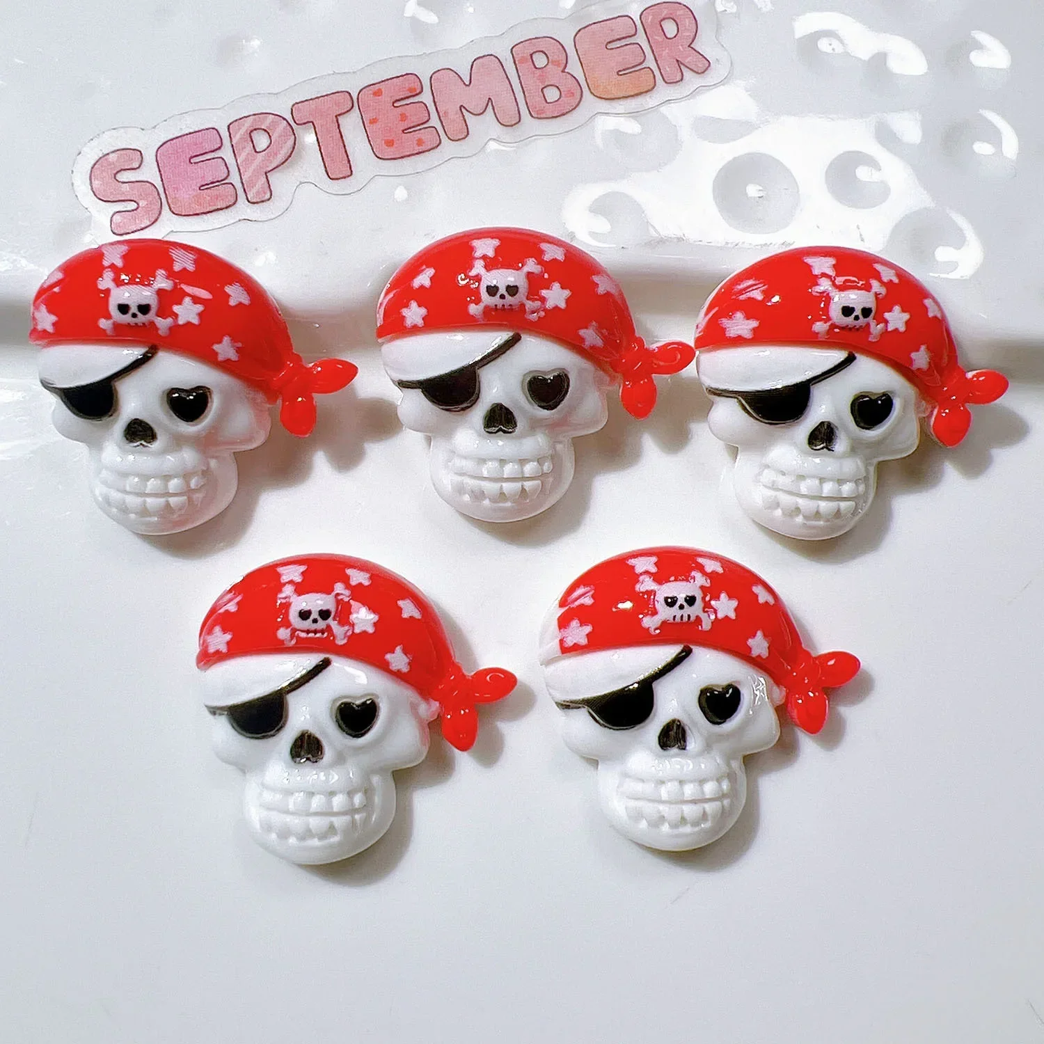10 قطعة الكرتون القراصنة الجمجمة راتنج مسطح كابوشون ل فيونكات شعر DIY بها بنفسك سكرابوكينغ الهاتف الديكور مجوهرات الحرف اكسسوارات #5