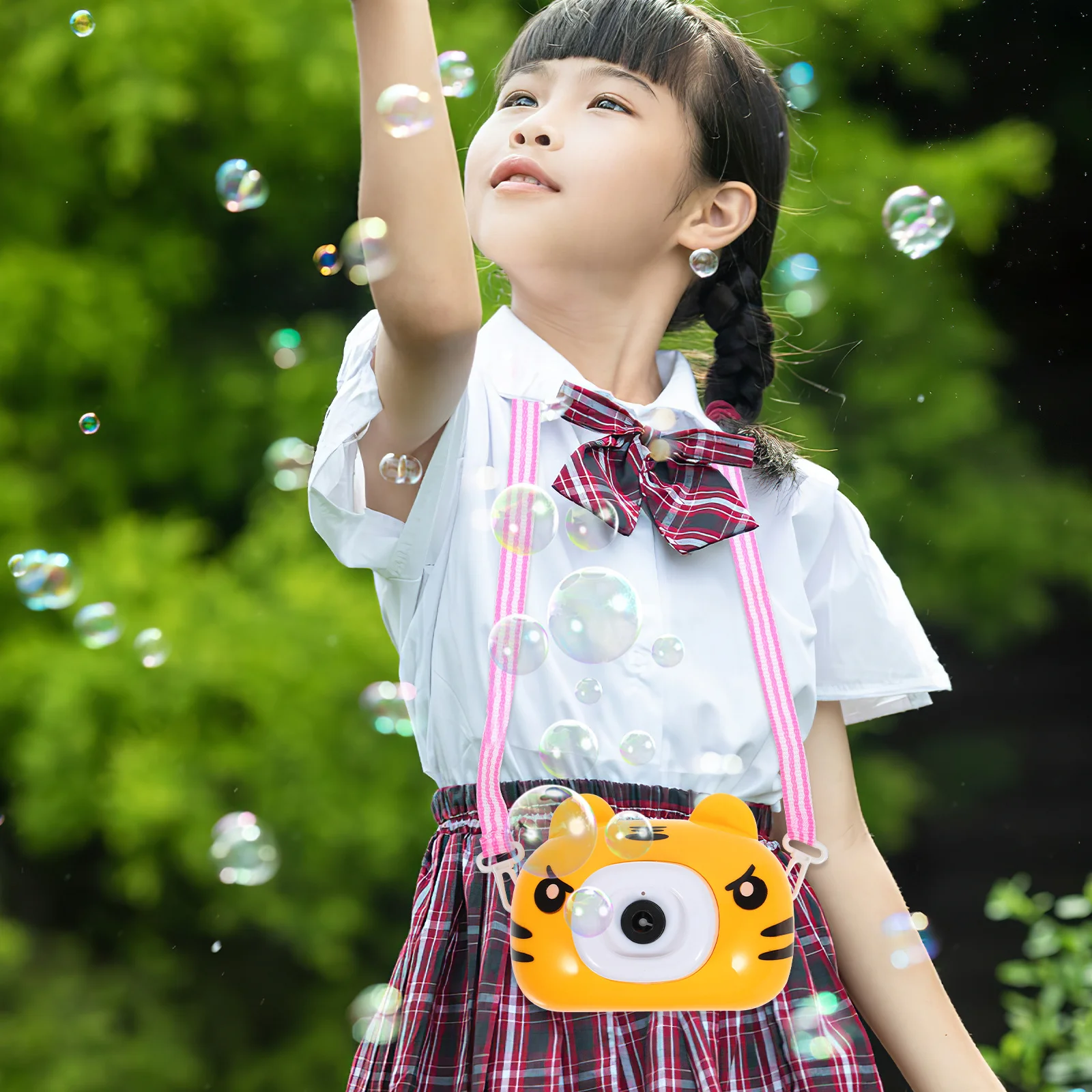 Creatore di bolle per fotocamera con luci Musica Creatore di bolle automatico Soffiatore per fotocamera per bambini Regalo per feste all'aperto