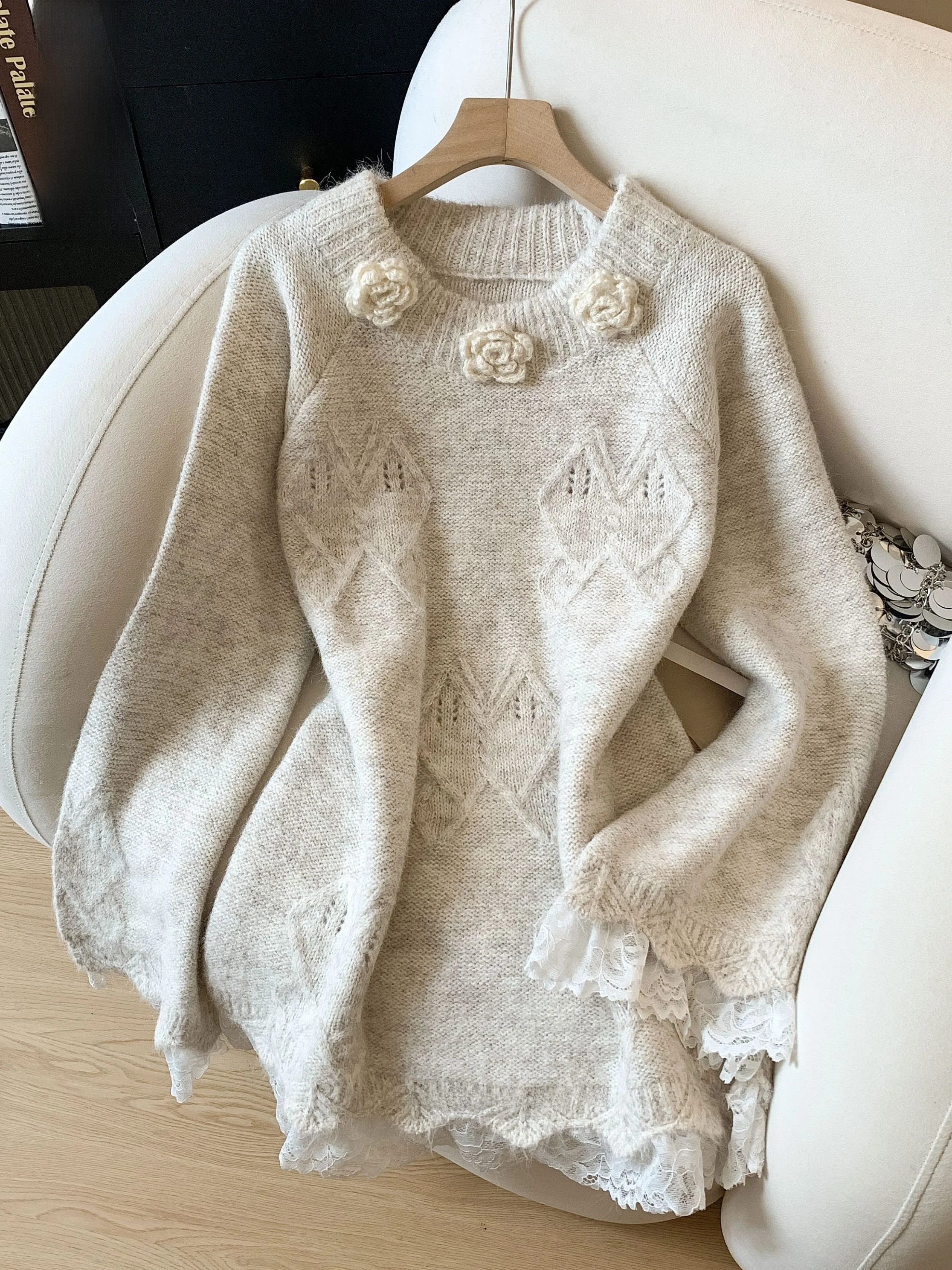 

Женский вязаный свитер средней длины с кружевными цветами, осенне-зимний, теплый, базовый слой, прикрывающий ягодицы, свободный крой, милый и стильный
