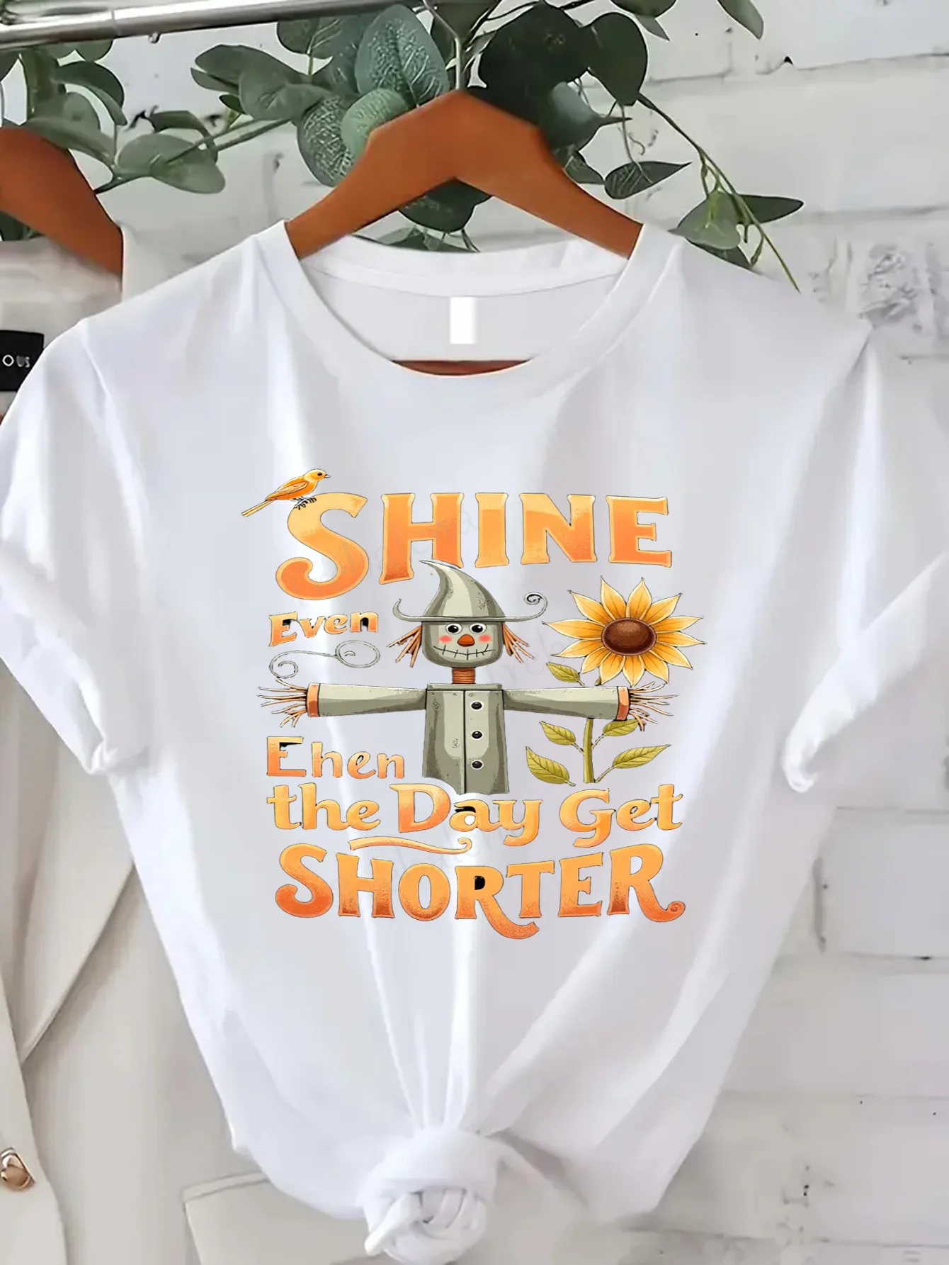 

Comfortable Women's Print T-shirt Shine Even When Days Get Shorter - Autumn Scarecrow Sunflower T-Shirt