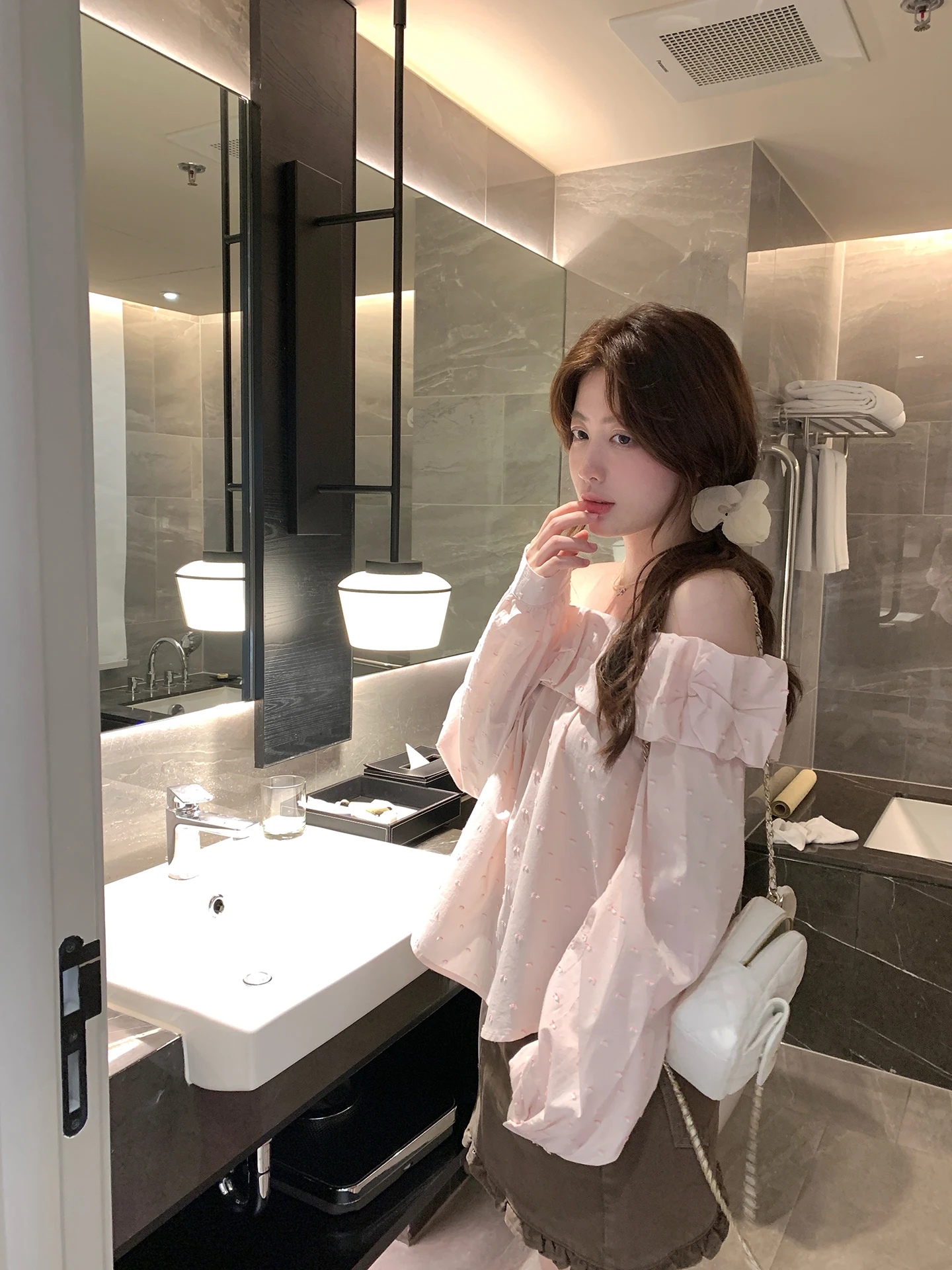 PtonUmi Pink One-Shoulder Long Sleeve Shirt Women Summer Top Cherry Blossom Unspoken Girl's Fashion Loose Cotton Casual Blouse